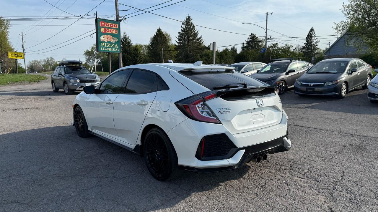 2018 Honda Civic Sport Touring - Photo #3