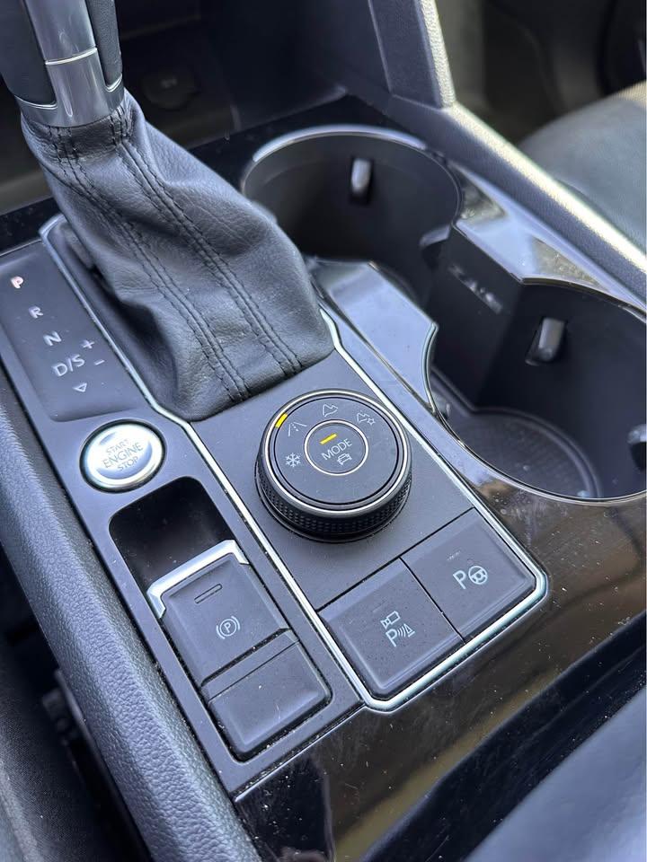 2019 Volkswagen Atlas EXECLINE - Photo #10