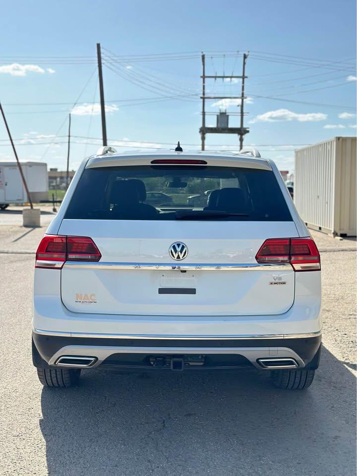 2019 Volkswagen Atlas EXECLINE - Photo #5