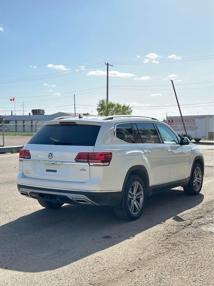 2019 Volkswagen Atlas EXECLINE - Photo #3
