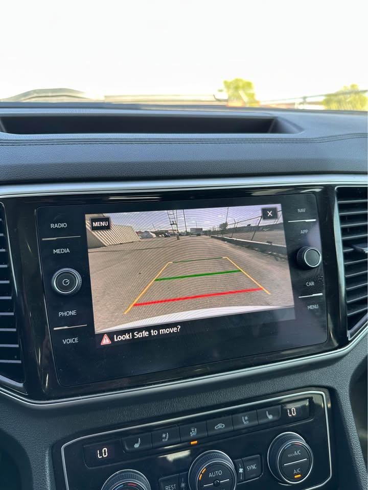 2019 Volkswagen Atlas EXECLINE - Photo #17