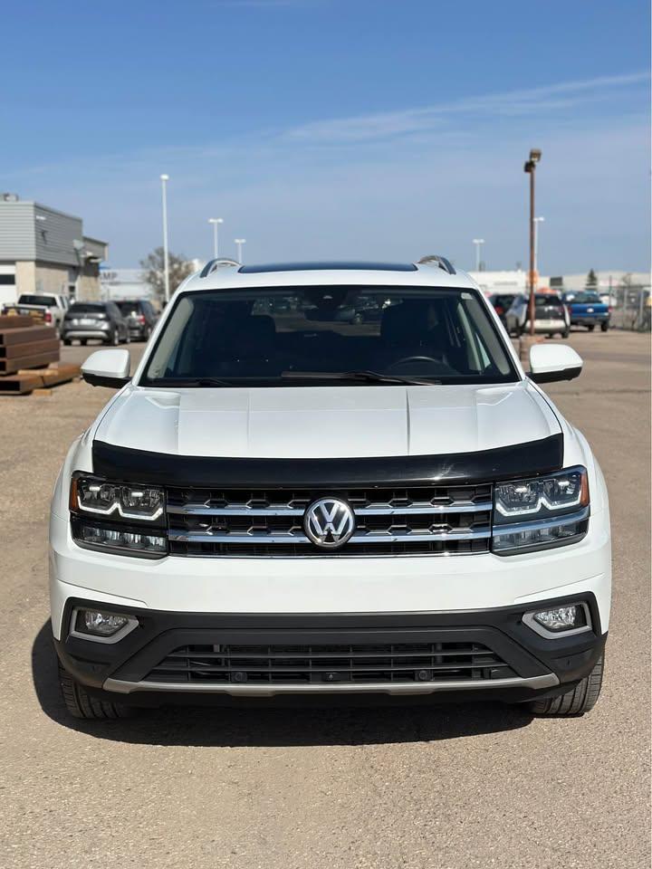 2019 Volkswagen Atlas EXECLINE - Photo #2