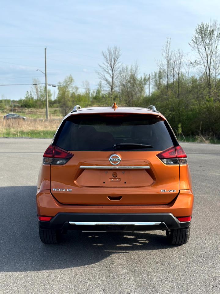 2018 Nissan Rogue SL - Photo #6