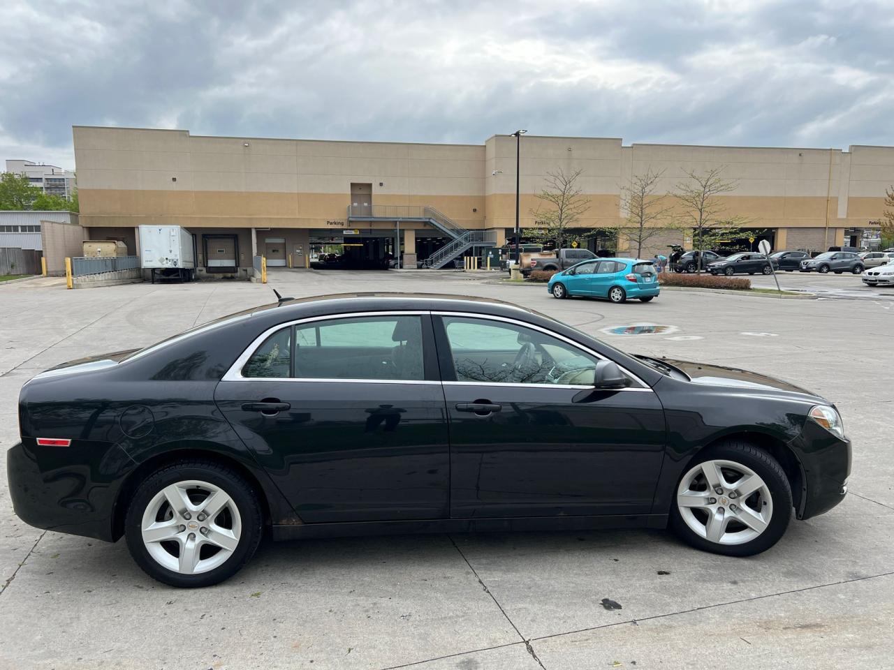 Used 2011 Chevrolet Malibu LS, Only 113000 KM, Automatic,  warranty availab for sale in Toronto, ON