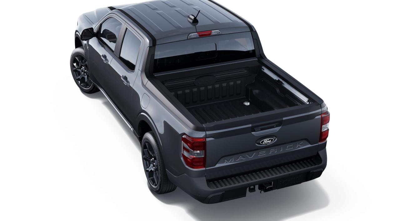 2025 Ford Maverick Lariat Photo1
