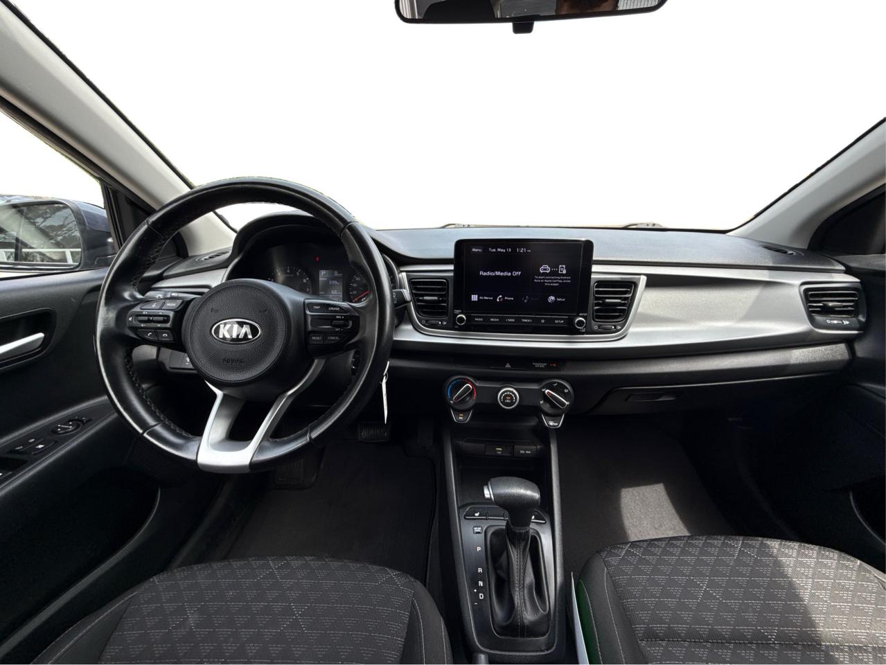 2021 Kia Rio 5 - Photo #18