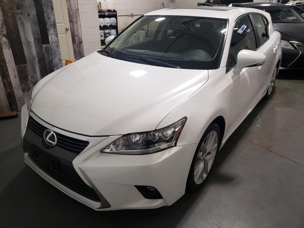 Used 2014 Lexus CT 200h FWD 4dr Hybrid for sale in Ancaster, ON