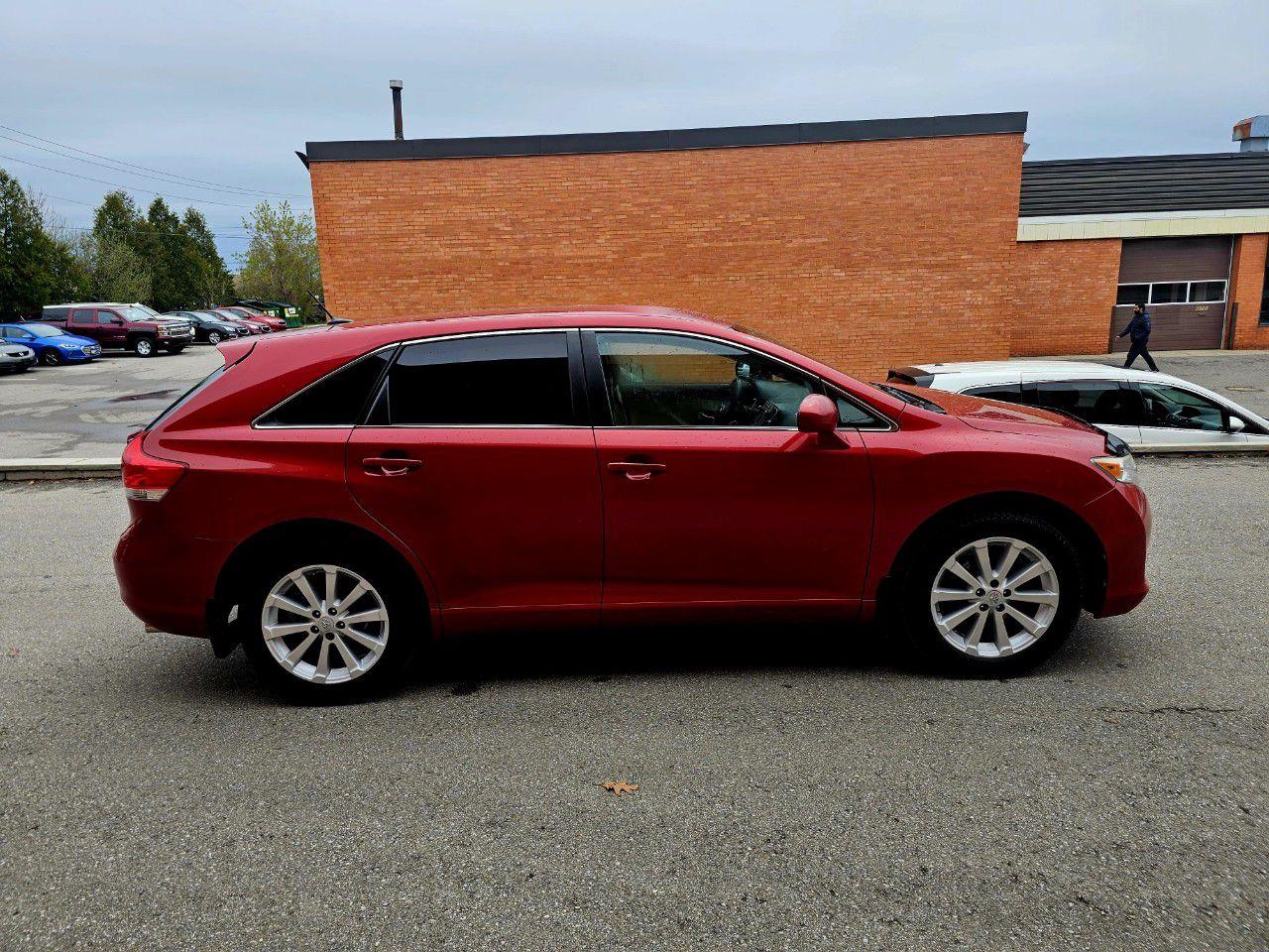 2012 Toyota Venza 4DR WGN AWD - Photo #4