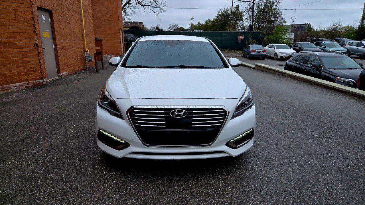2017 Hyundai Sonata Plug-In Hybrid 4dr Sdn Ultimate - Photo #2