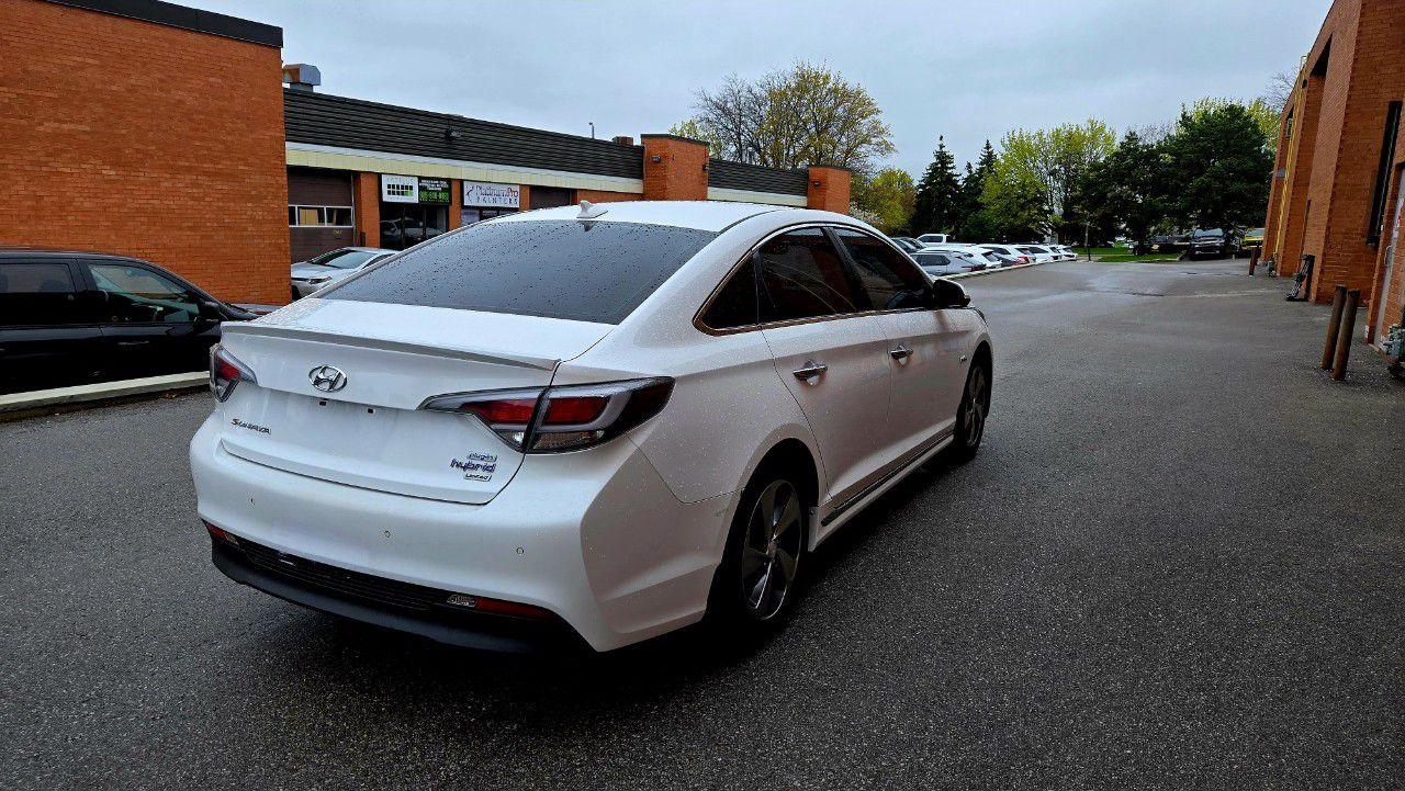 2017 Hyundai Sonata Plug-In Hybrid 4dr Sdn Ultimate - Photo #6