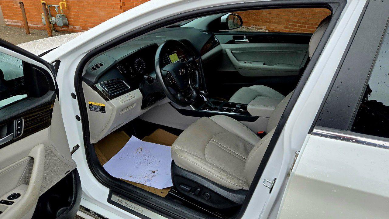 2017 Hyundai Sonata Plug-In Hybrid 4dr Sdn Ultimate - Photo #10