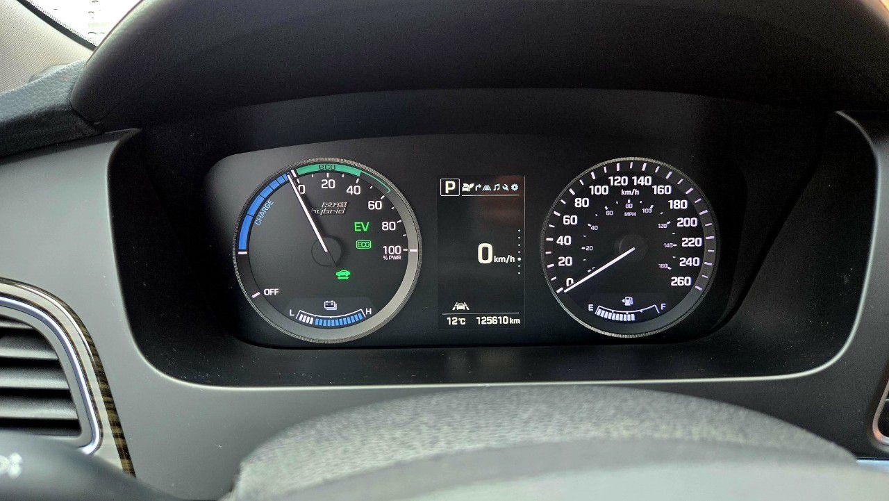 2017 Hyundai Sonata Plug-In Hybrid 4dr Sdn Ultimate - Photo #13