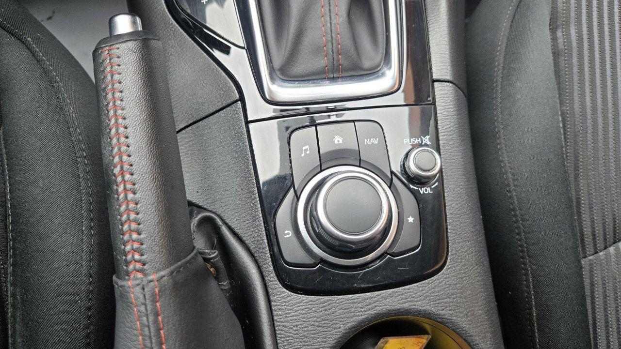 2015 Mazda MAZDA3 4DR HB SPORT AUTO GS - Photo #14
