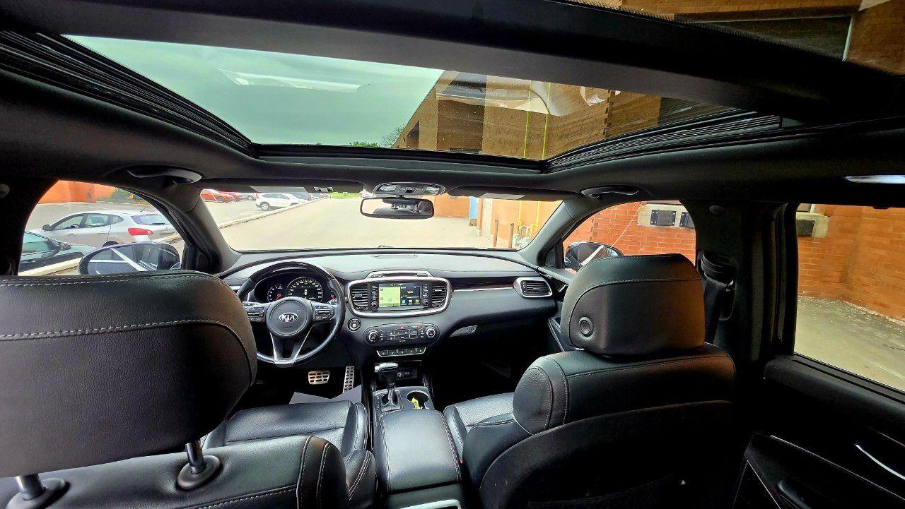 2017 Kia Sorento AWD 4dr SX V6 7-Seater - Photo #11
