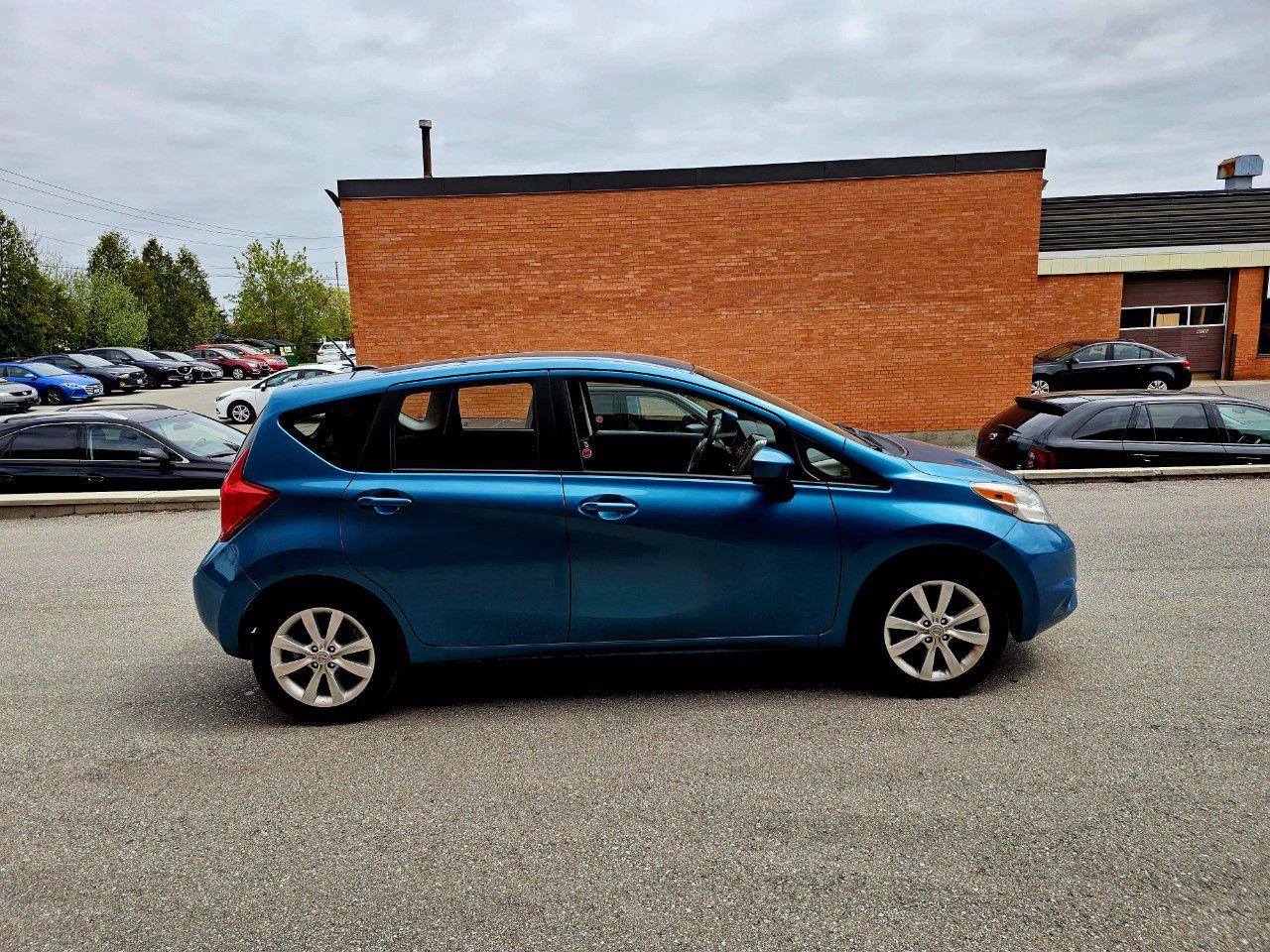 2015 Nissan Versa Note 5dr HB Auto 1.6 SL - Photo #4