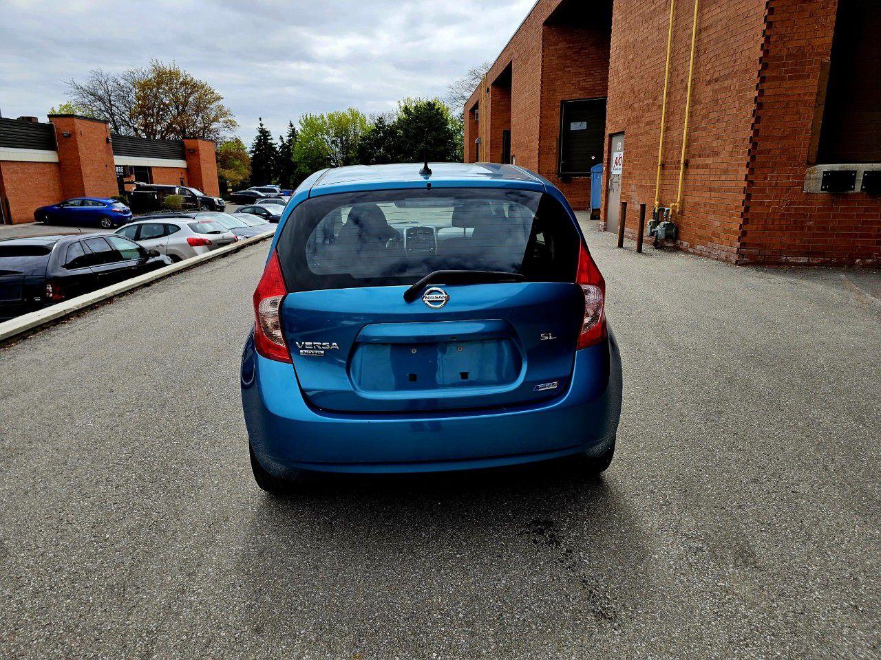 2015 Nissan Versa Note 5dr HB Auto 1.6 SL - Photo #6