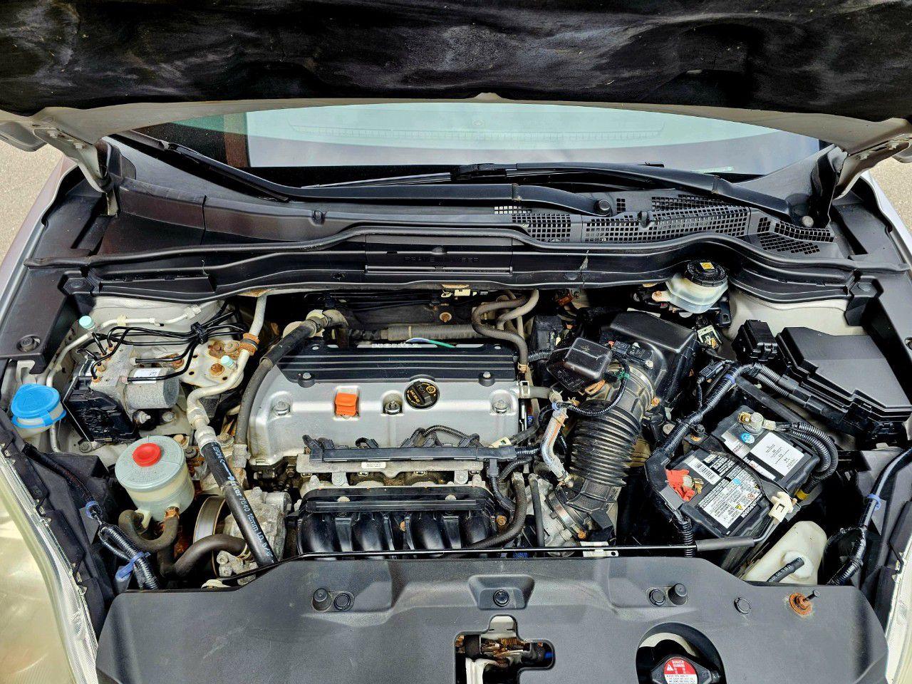 2010 Honda CR-V 4WD LX - Photo #14