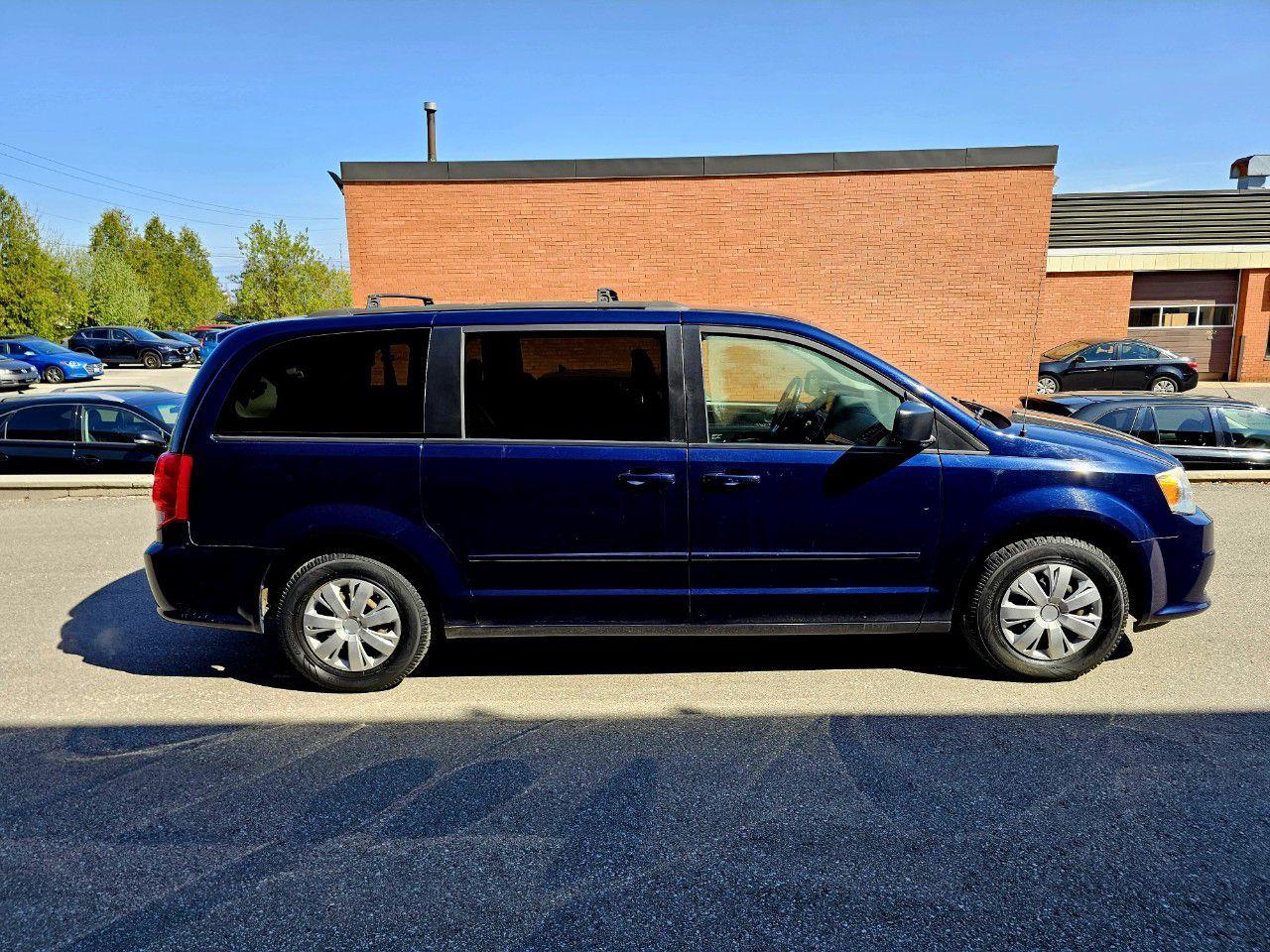 2012 Dodge Grand Caravan 4dr Wgn SXT - Photo #4