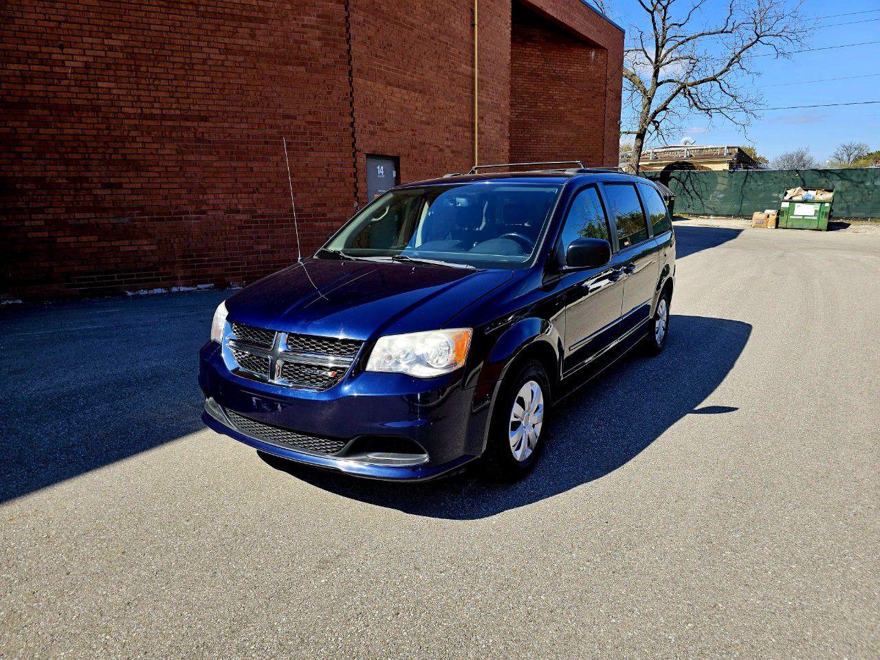 Used 2012 Dodge Grand Caravan 4dr Wgn SXT for sale in Burlington, ON