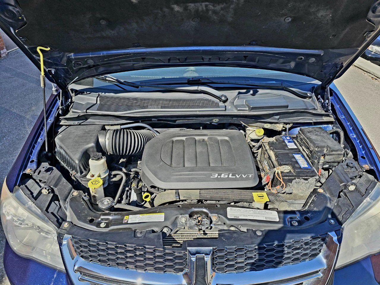 2012 Dodge Grand Caravan 4dr Wgn SXT - Photo #15