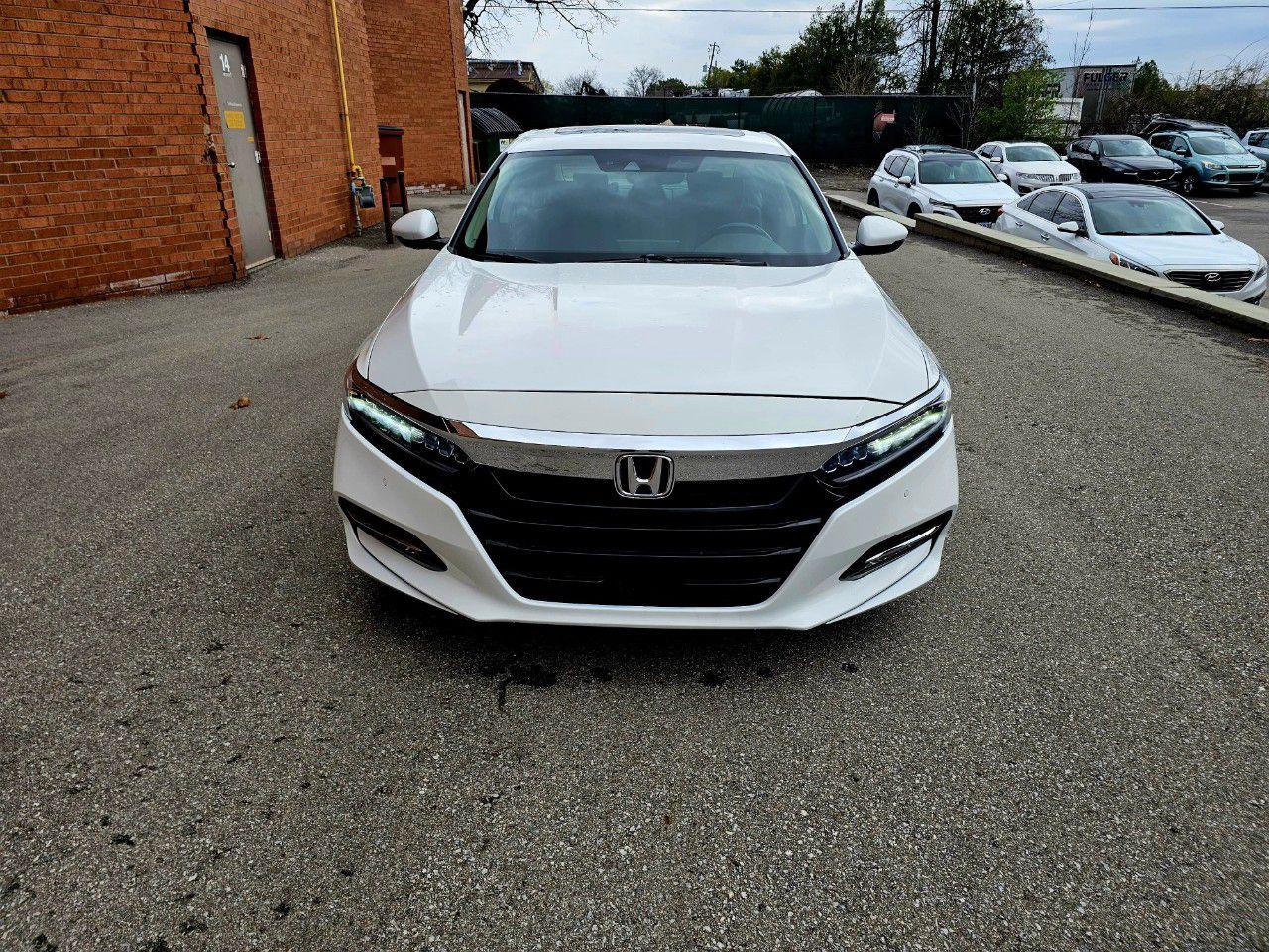 2019 Honda Accord Hybrid Touring CVT Hybrid Sedan - Photo #2