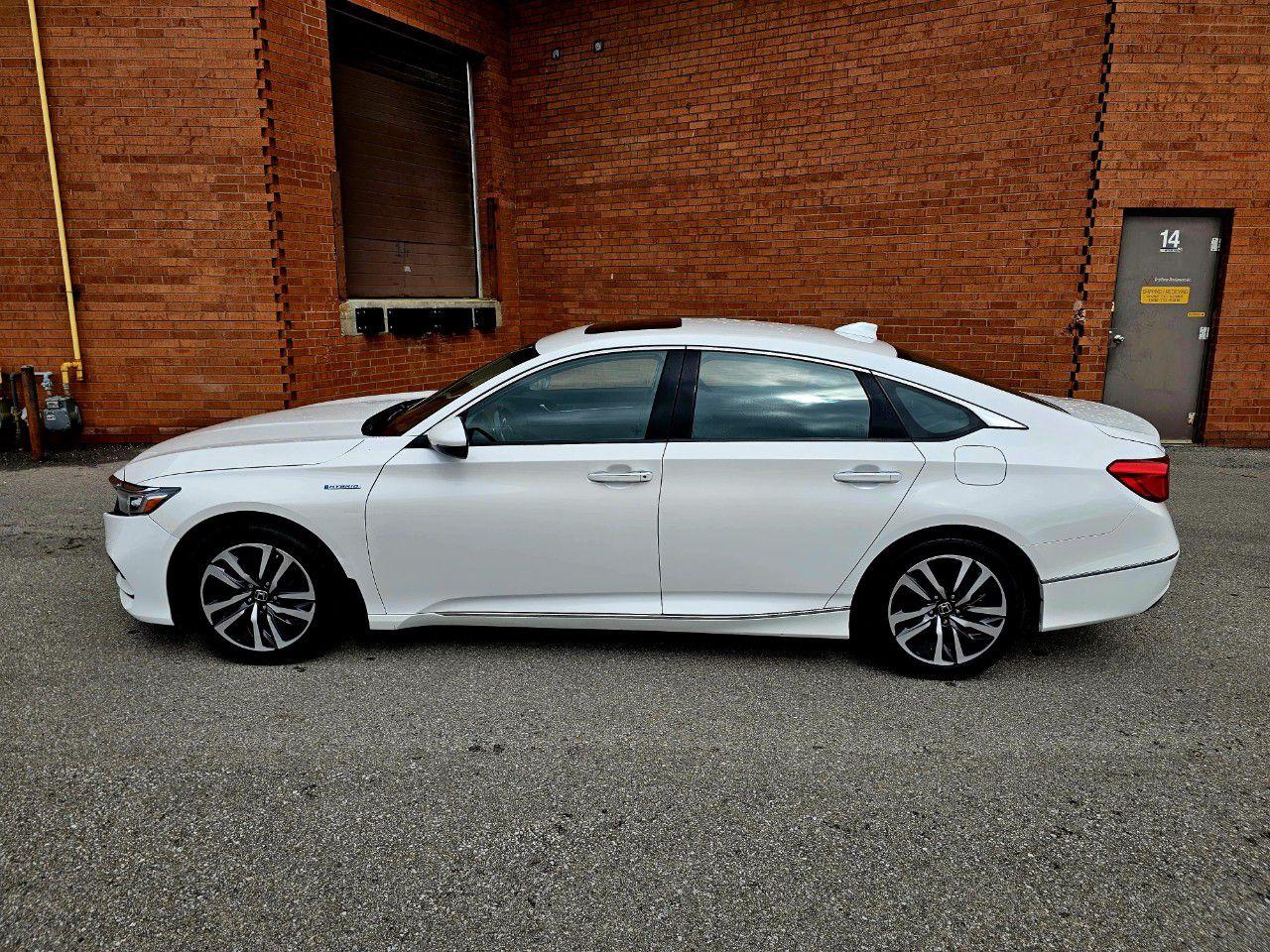 2019 Honda Accord Hybrid Touring CVT Hybrid Sedan - Photo #7