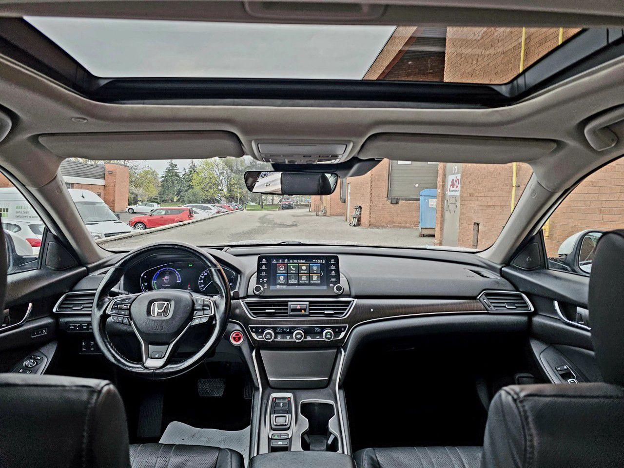 2019 Honda Accord Hybrid Touring CVT Hybrid Sedan - Photo #10
