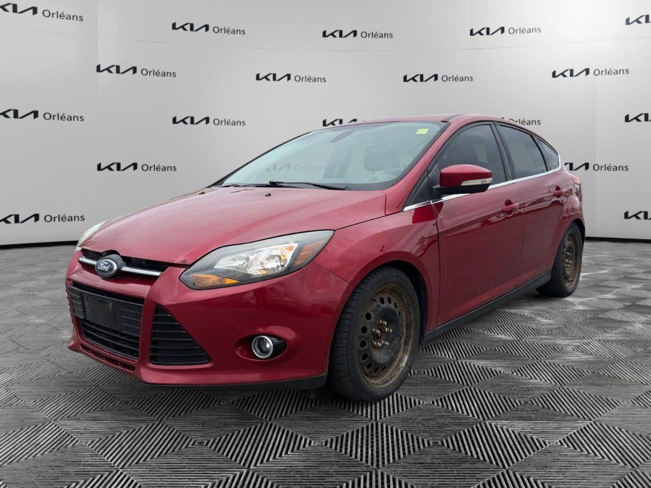 Used 2012 Ford Focus 5dr HB Titanium for sale in Orleans, ON