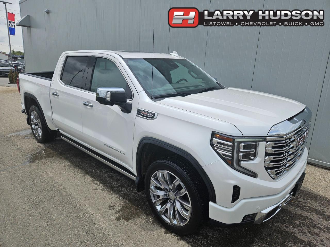 Used 2025 GMC Sierra 1500 One Owner | Denali Reserve | Crew | Sunroof | Technology Package | 22