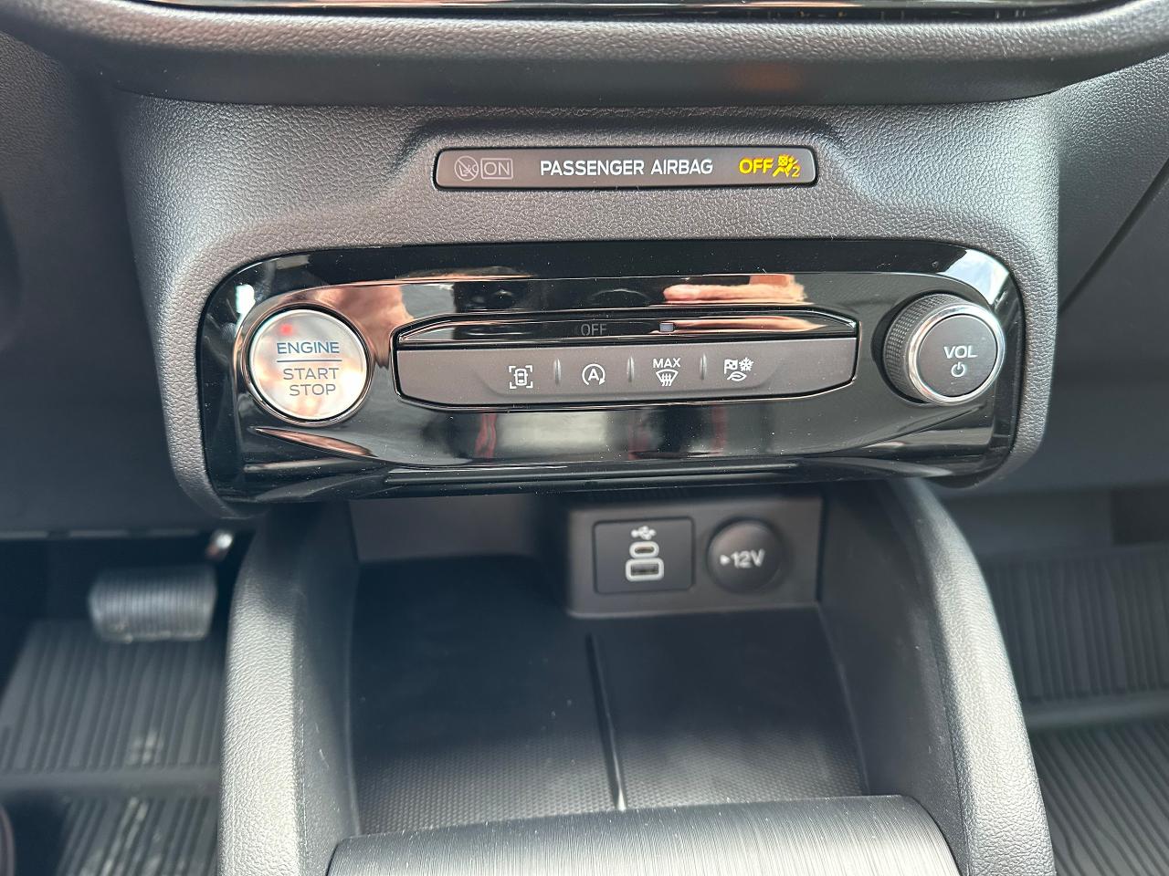 2025 Ford Escape ST-LINE AWD 300A Photo5
