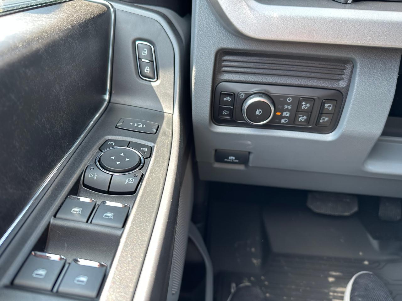 2025 Ford F-250 Super Duty SRW XLT 4WD CREW CAB 6.75' BOX Photo5