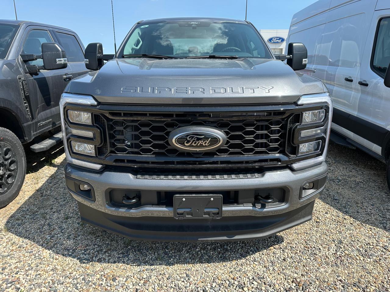 2025 Ford F-250 Super Duty SRW XLT 4WD CREW CAB 6.75' BOX Photo1