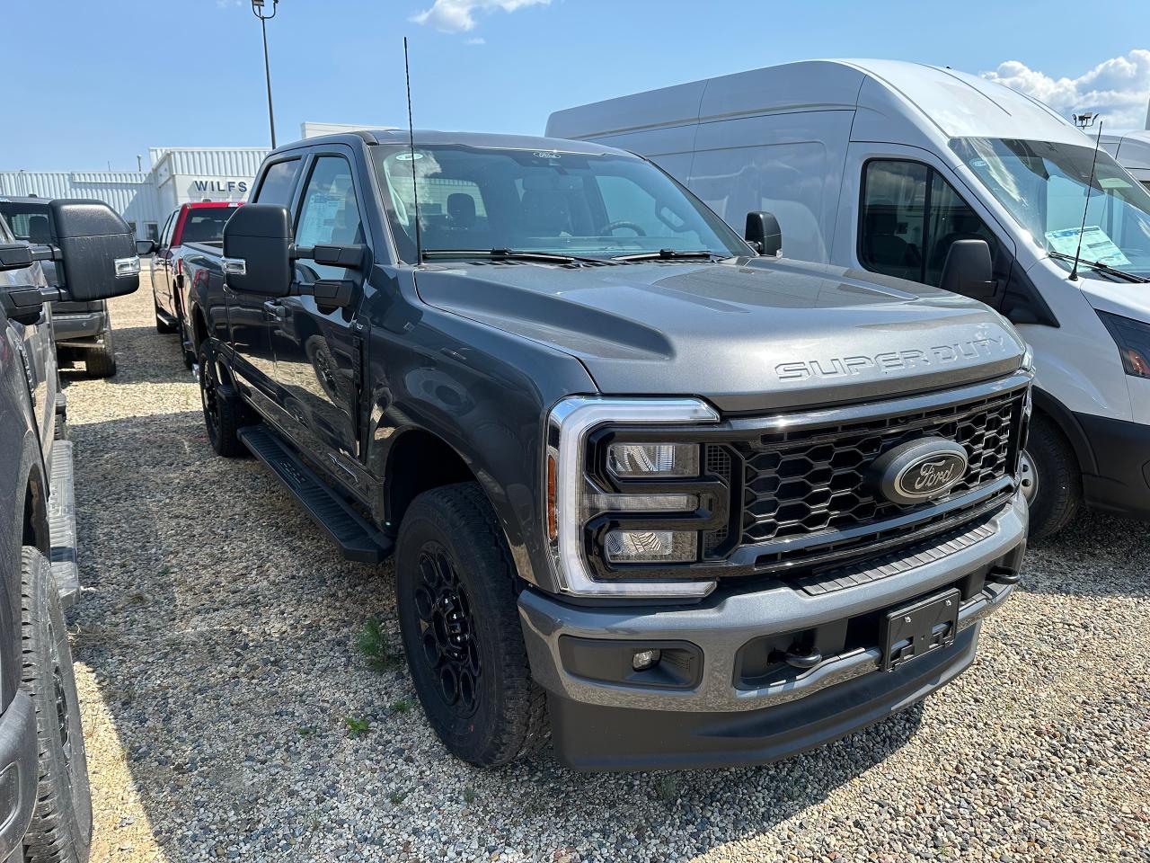 2025 Ford F-250 Super Duty SRW XLT 4WD CREW CAB 6.75' BOX Photo5