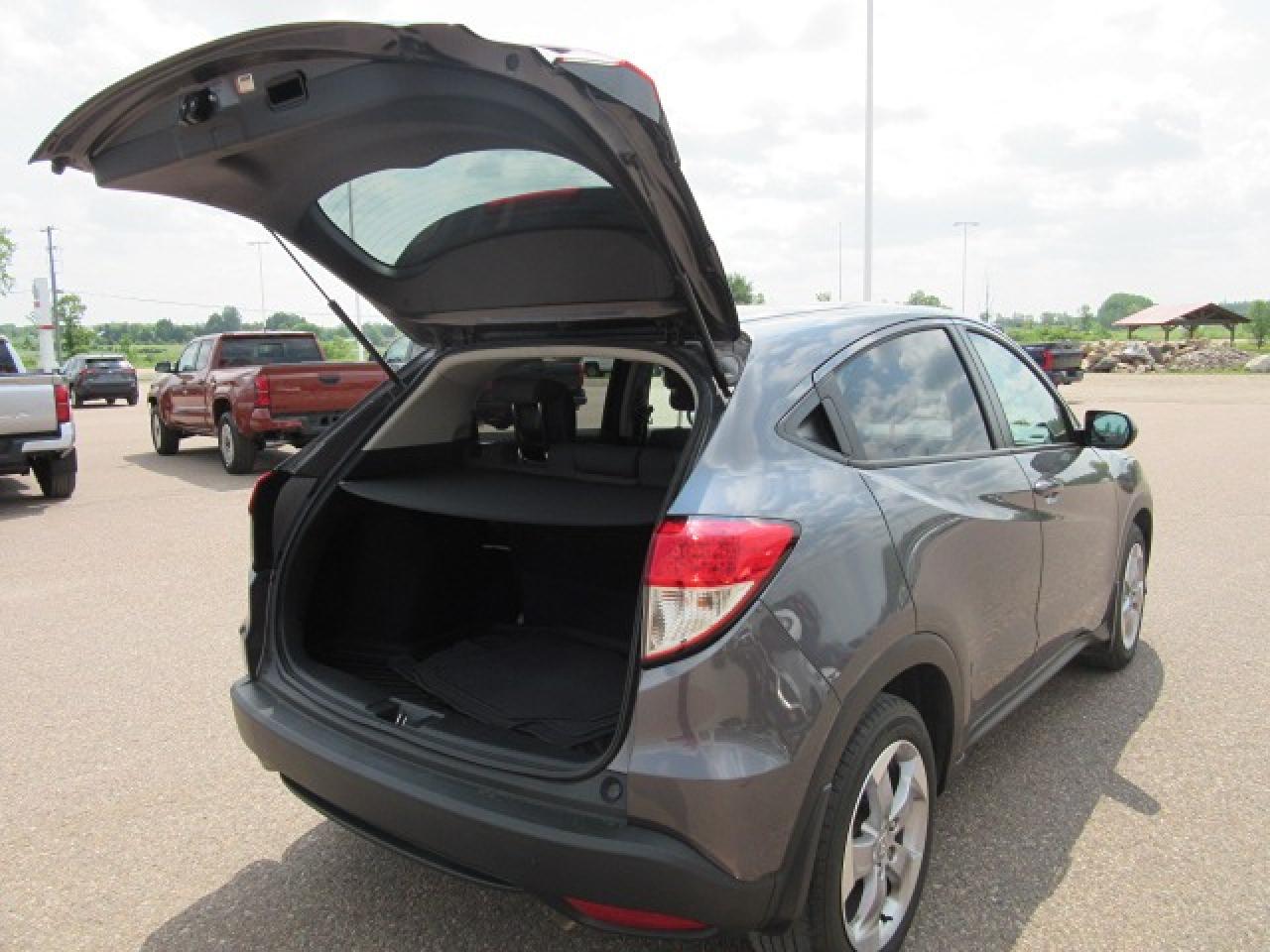 2019 Honda HR-V LX Photo