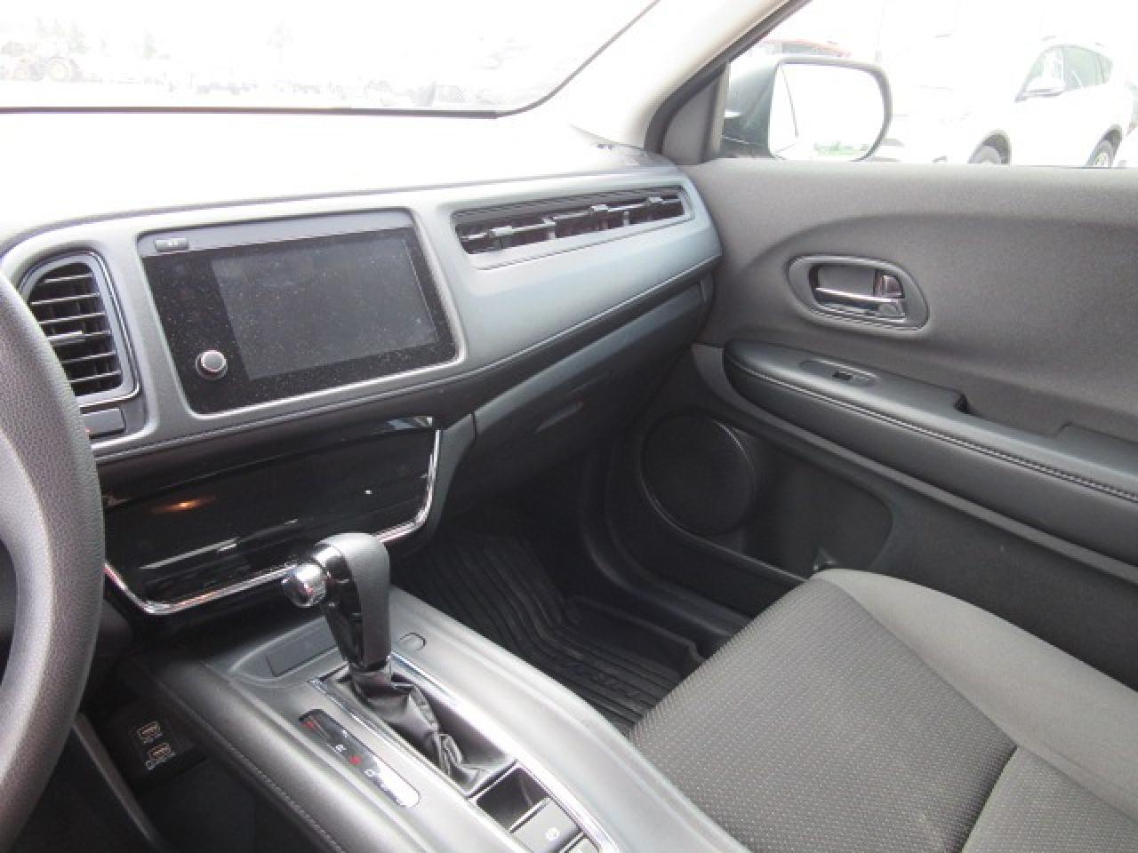 2019 Honda HR-V LX Photo