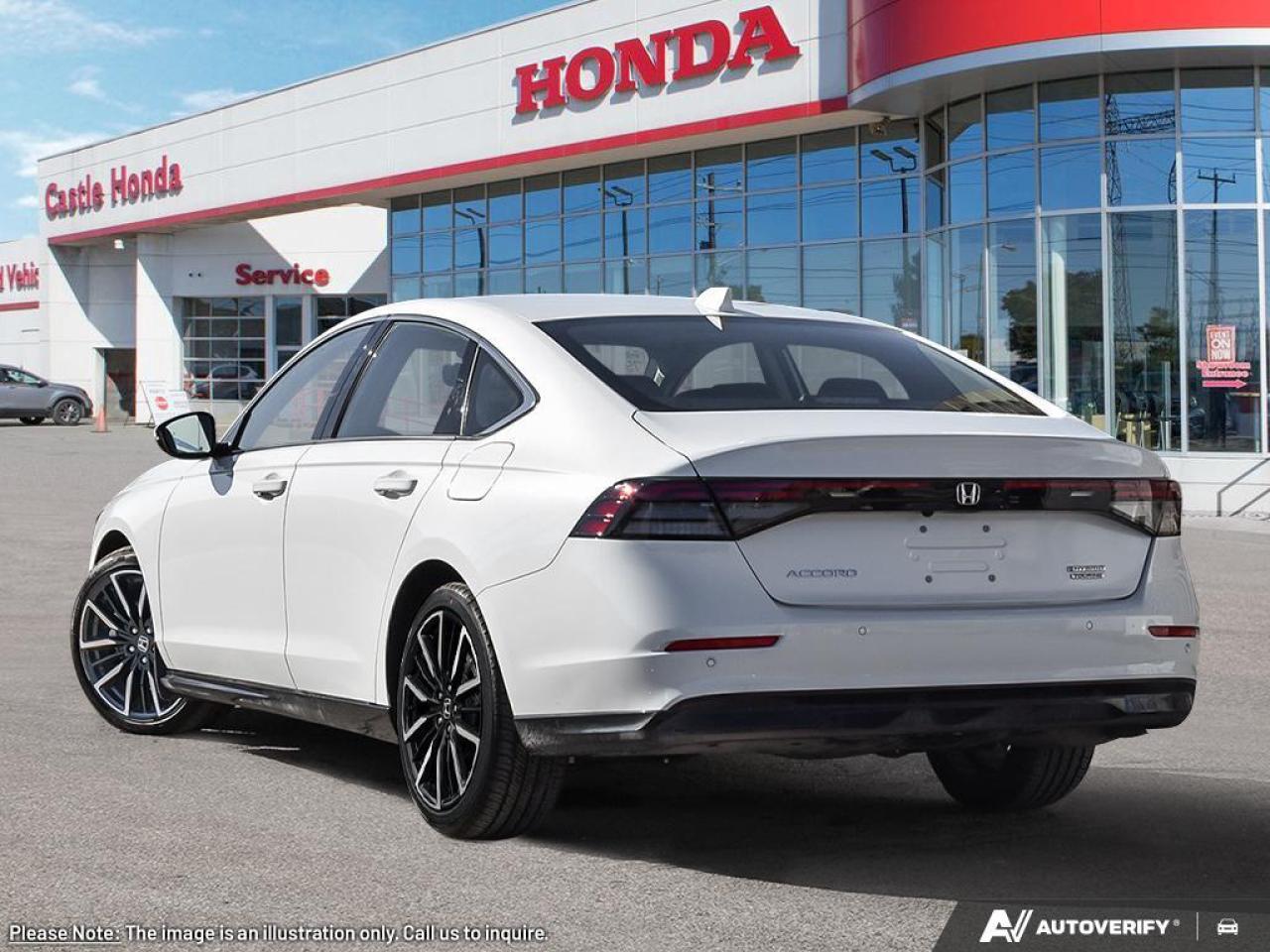 2025 Honda Accord Hybrid 4DR ECVT TOURING Photo4