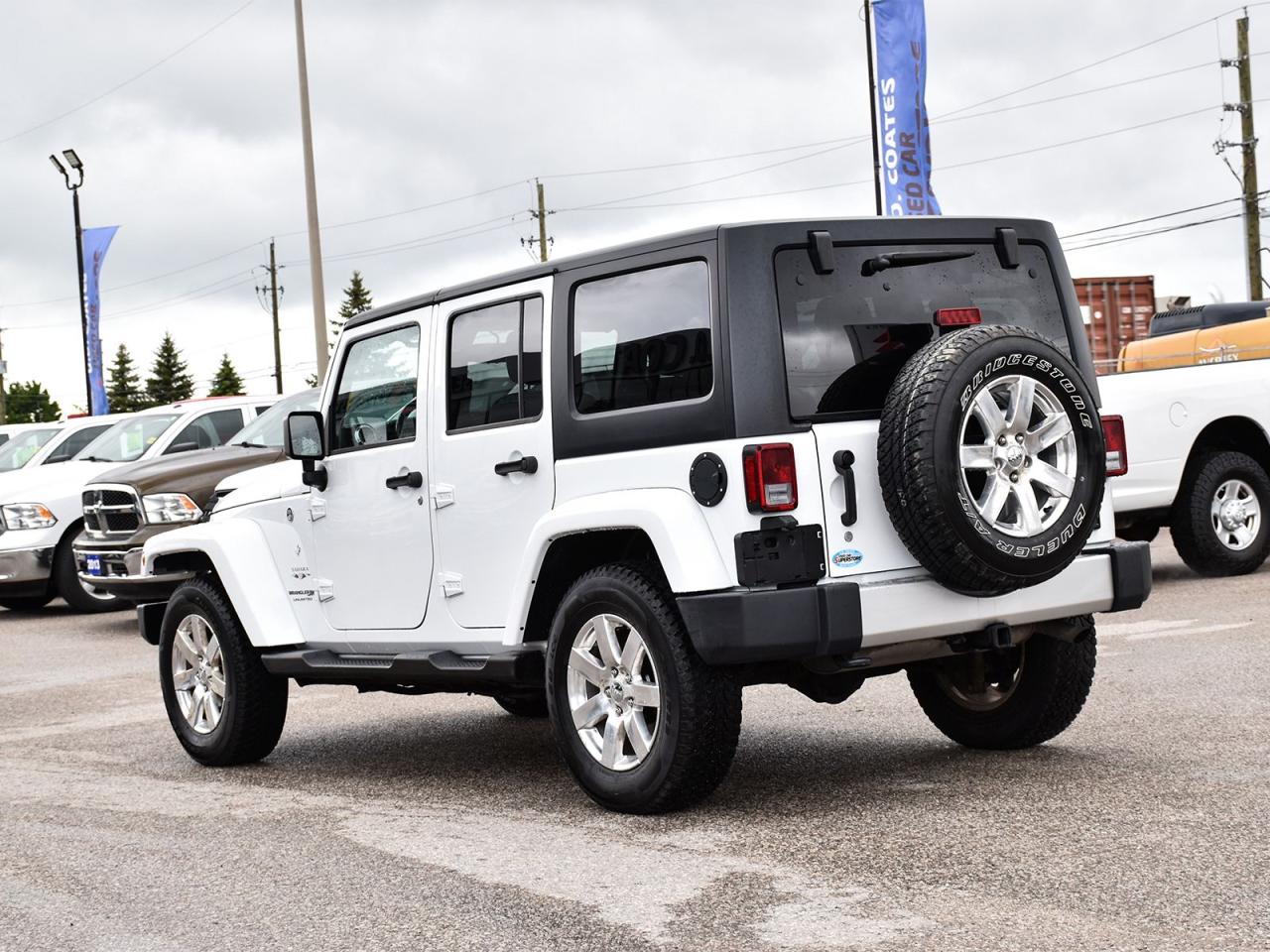 2018 Jeep Wrangler Sahara 4x4 ~Nav ~Heated Leather ~Bluetooth ~Alloys Photo4