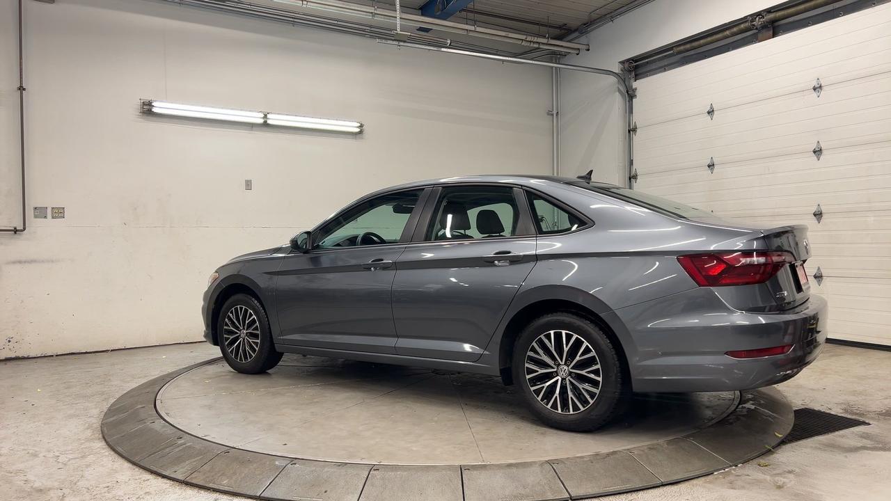 2021 Volkswagen Jetta HIGHLINE | HTD LEATHER| SUNROOF| CARPLAY| NAV Photo