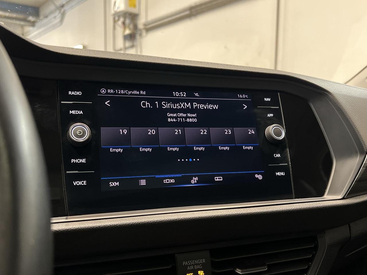 2021 Volkswagen Jetta HIGHLINE | HTD LEATHER| SUNROOF| CARPLAY| NAV Photo