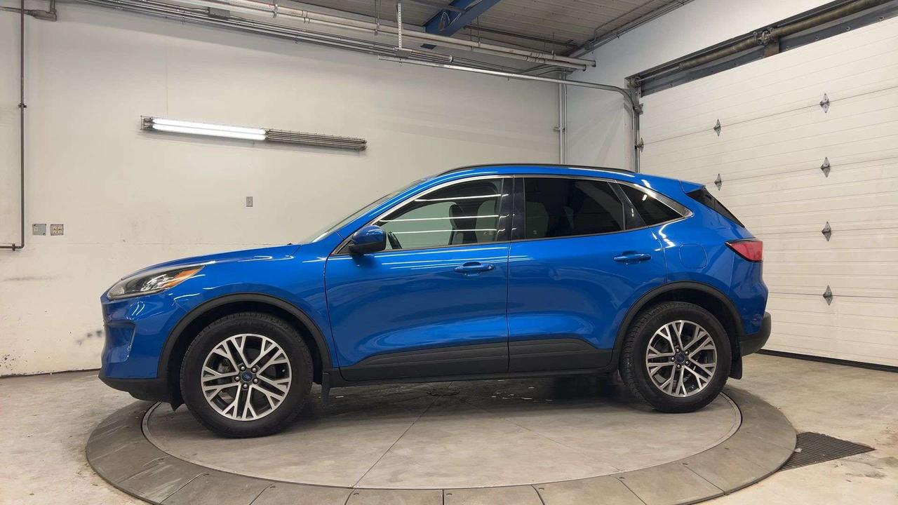2020 Ford Escape SEL AWD| LOW KMS| LEATHER| HTD SEATS| CARPLAY Photo