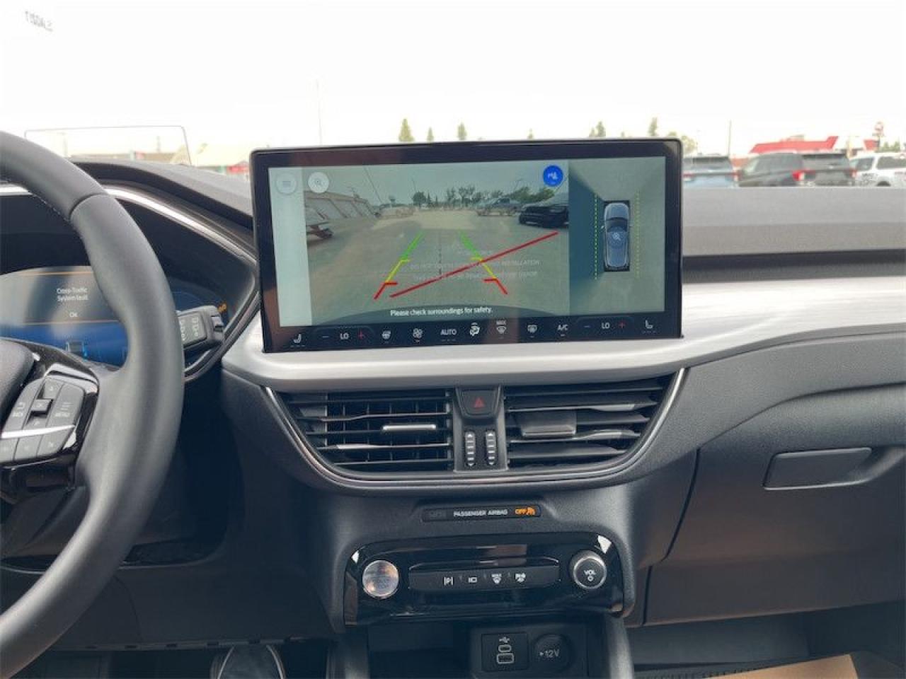 2025 Ford Escape Platinum  - Heated Seats Photo5