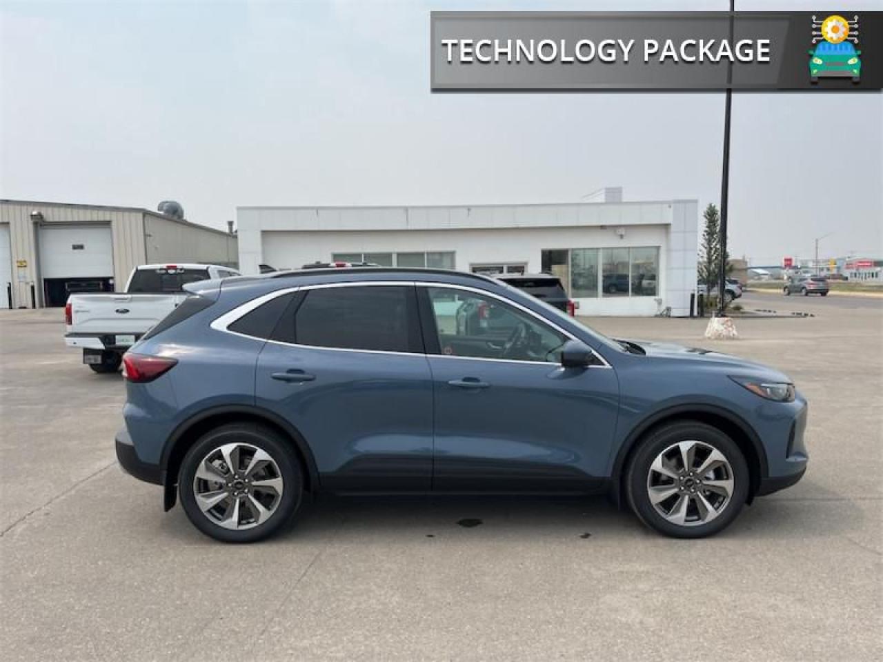 2025 Ford Escape Platinum  - Heated Seats Photo