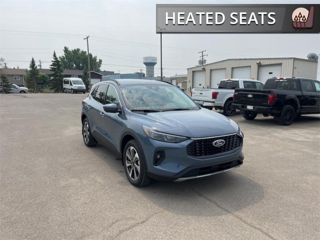 2025 Ford Escape Platinum  - Heated Seats Photo2