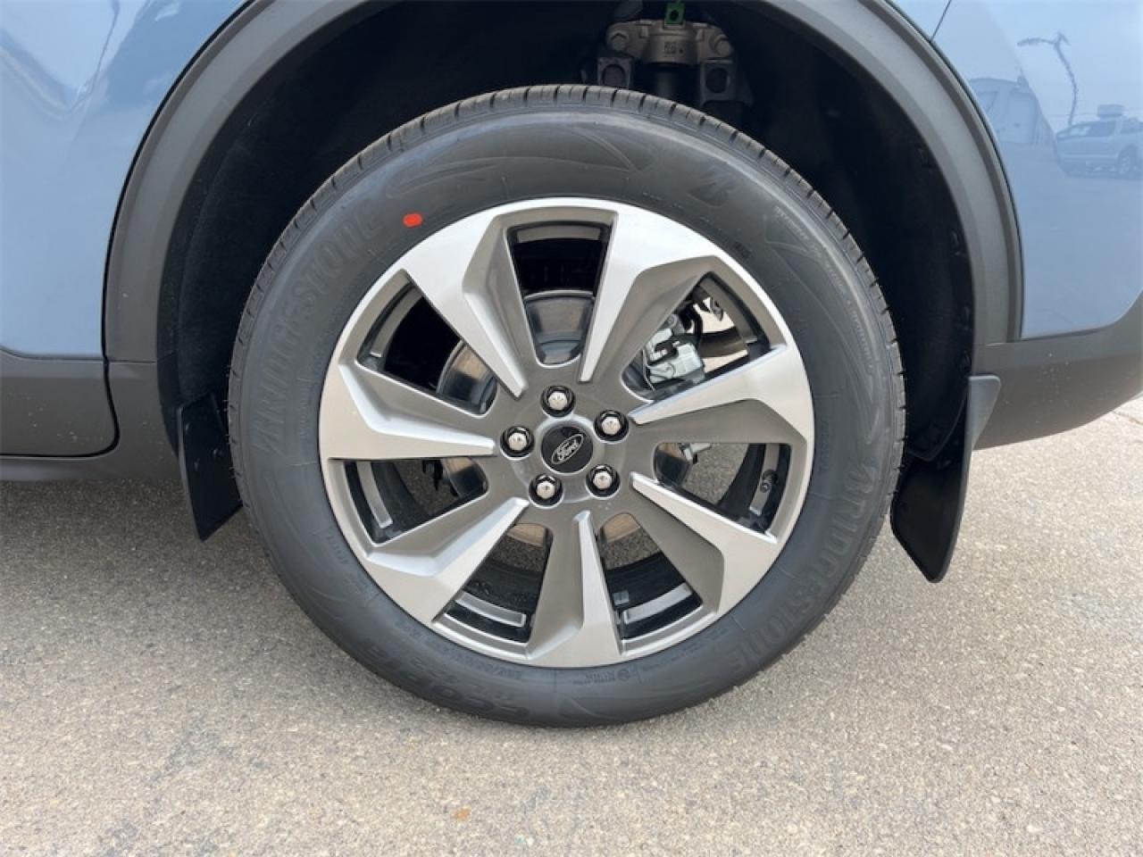 2025 Ford Escape Platinum  - Heated Seats Photo5