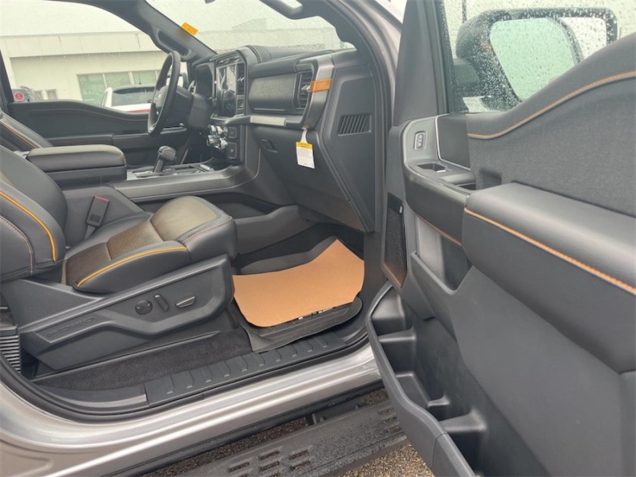 2025 Ford F-150 Tremor  - Leather Seats - Premium Audio Photo5