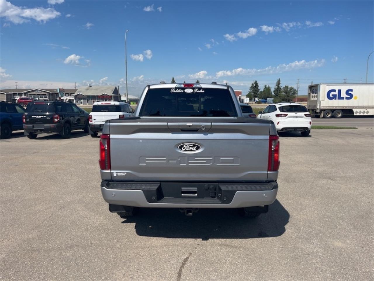 2025 Ford F-150 XLT  - 18" Wheels Photo5