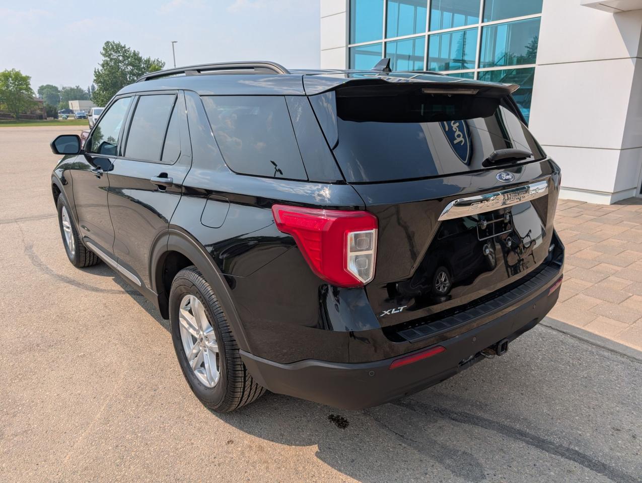 2020 Ford Explorer XLT Photo5