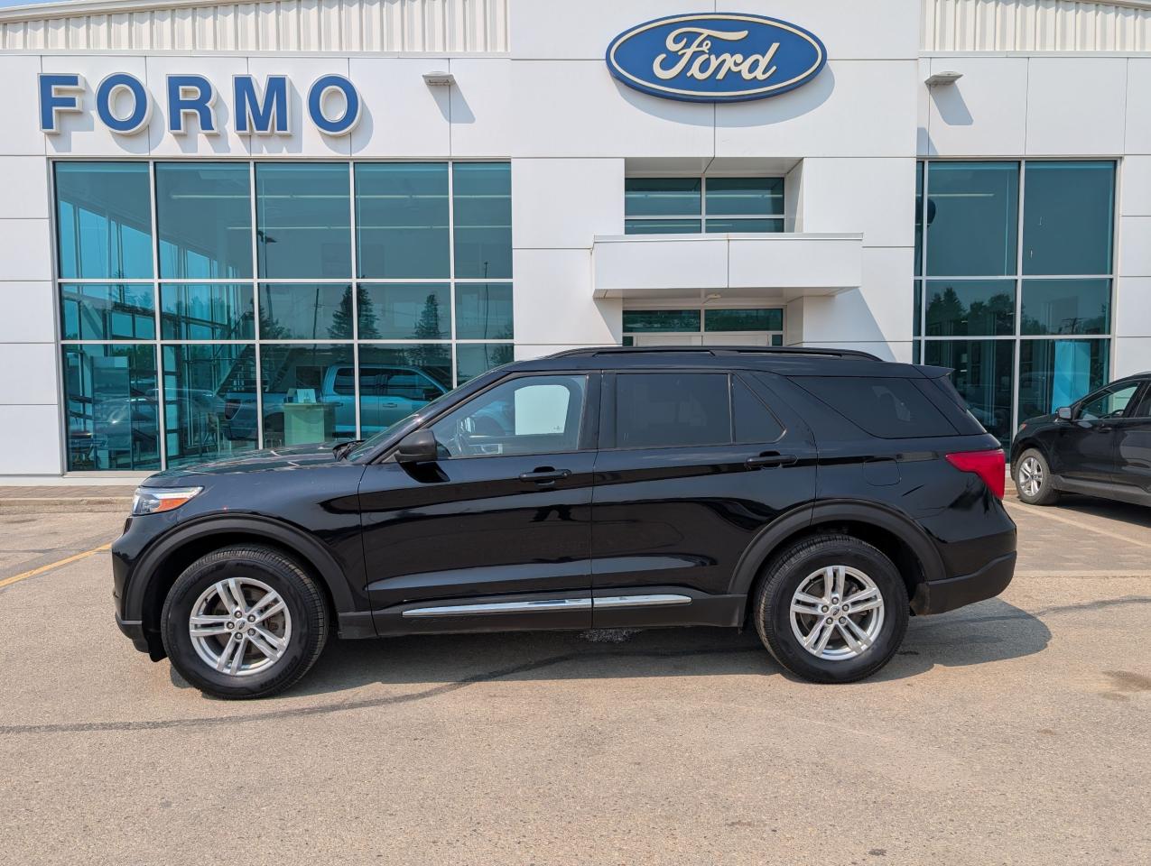 2020 Ford Explorer XLT Photo0