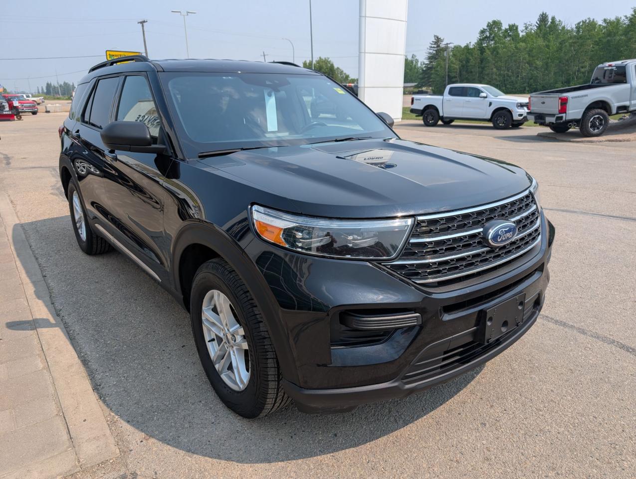 2020 Ford Explorer XLT Photo5