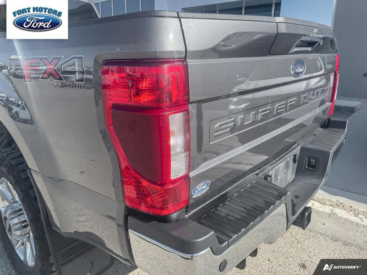 2022 Ford F-350 XLT Photo5